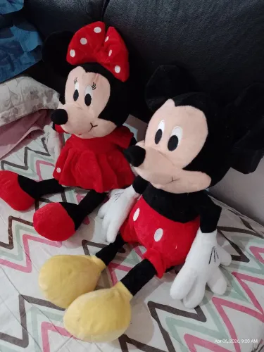 Mickey e Minnie pelúcia 