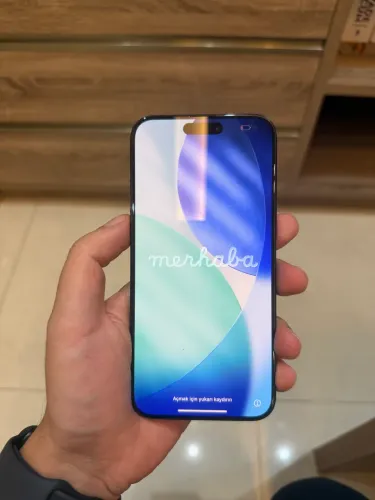 iPhone 15 pro Max 256 estado de novo