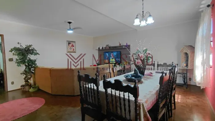 Casa a venda e 3 quartos, 1 suíte no Novo Jardim Pagani, Bauru - SP