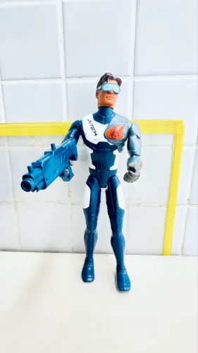 Bonecos Max Steel da Mattel