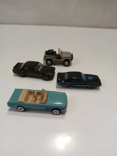 Carrinho miniatura hot Wheels Mattel