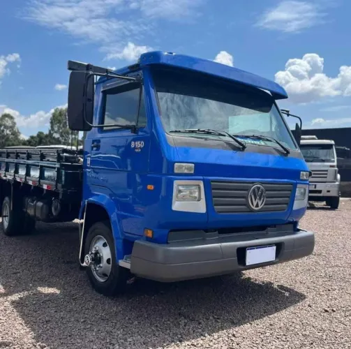 Vendo caminhão Worker 8.150 PARCELADO