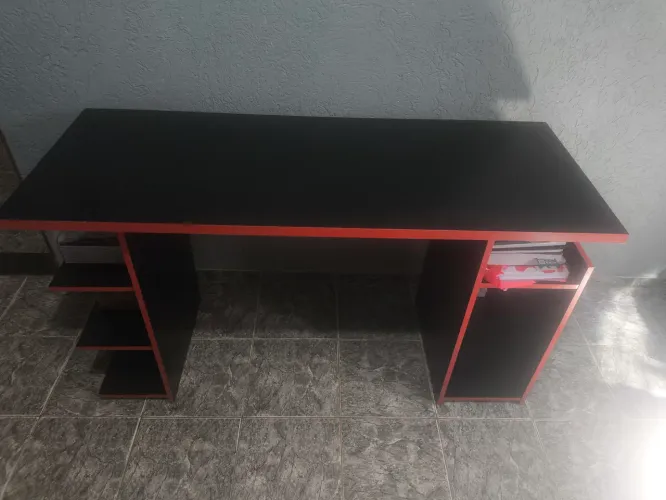 MESA PC/COMPUTADOR