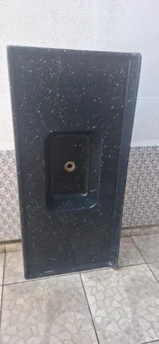 Vendo pia usada com pouca marca de uso