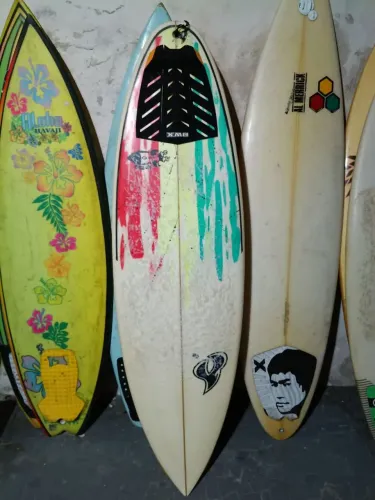 Prancha de surf 30 litros zerada 