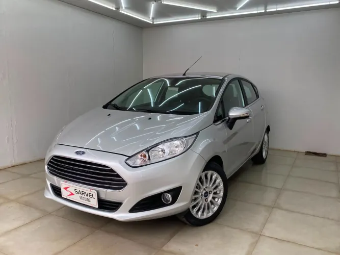 Ford Fiesta 1.6 SE Hatch 16V Flex 4P Powershift 2014