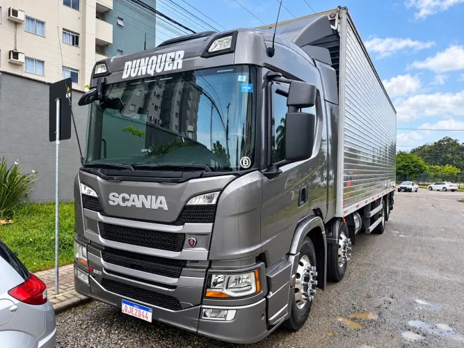 Caminhão Bi-truck P-320 Scania impecável 