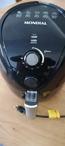 Air Fryer... Mondial