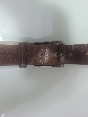 Cinto em couro marrom Fasolo tam 95cm