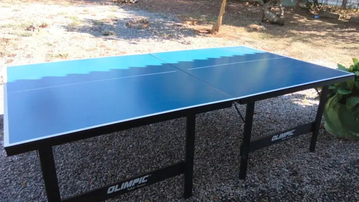 Vende se mesa de ping pong nova completa dois meses de uso