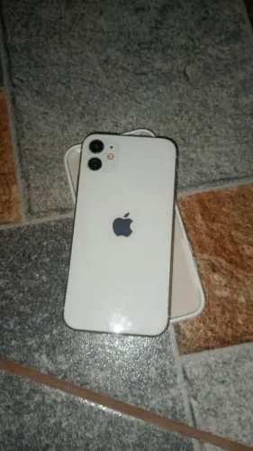 iPhone 11 sem Face ID