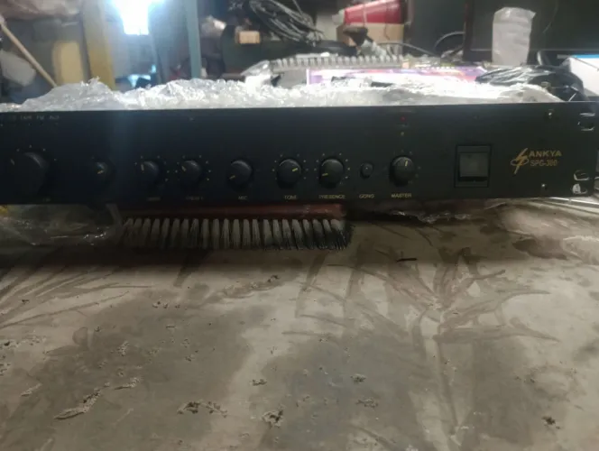 Pre amplificador sankya  spg -300