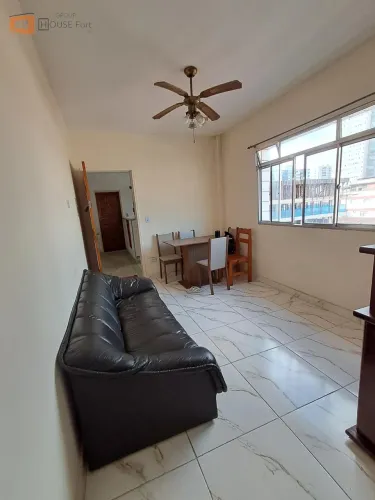 Apartamento em Guilhermina - Praia Grande, SP