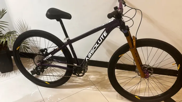 Bike de mtb Nero 5 com suspensão a ar