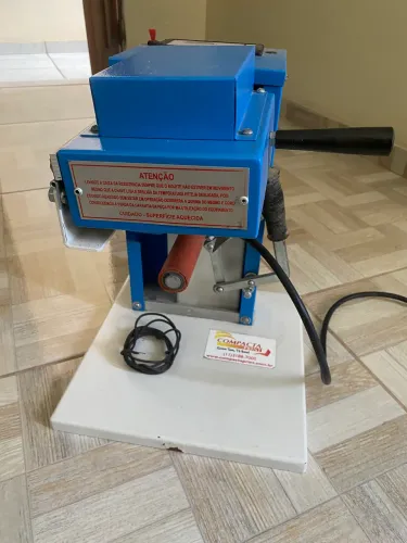 Máquina de Estampar Copos, Taças etc..