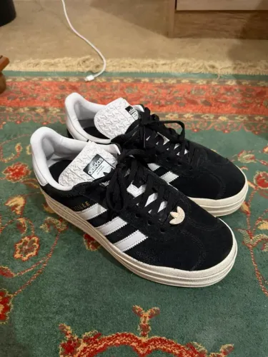 Adidas gazelle bold