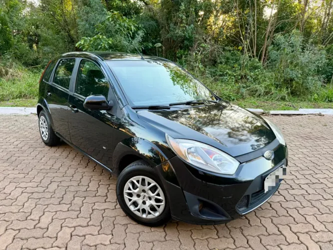 Ford Fiesta SE 1.0 8V Flex 5P 2014