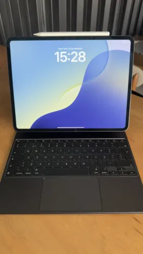 iPad Pro 13" M4 1TB + Magic Keyboard + Apple Pencil Pro