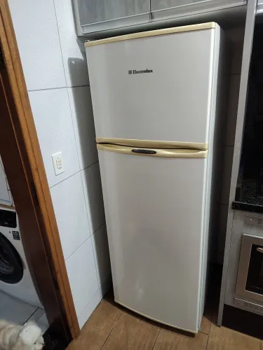 Geladeira Electrolux DC 360 - 110 Volts