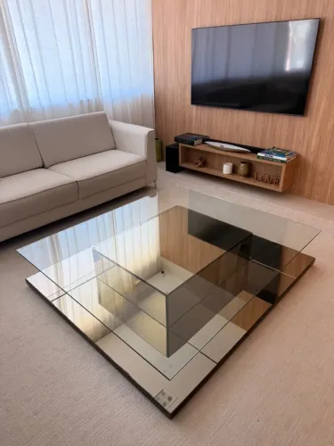 Mesa de Centro Sob Medida 160x140 | Vidro e Espelho Fumê