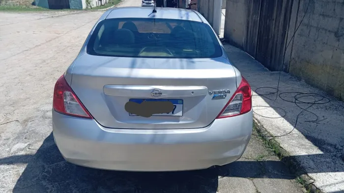 Nissan Versa S 1.6 16V Flex Fuel 4P Mec. 2013