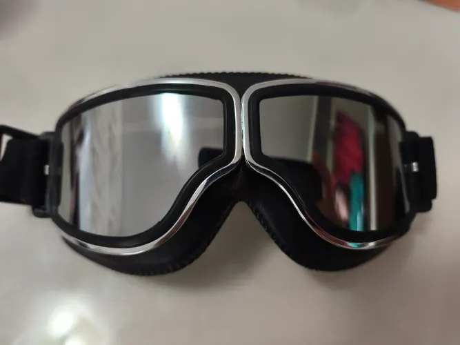 Óculos de proteção para motociclista