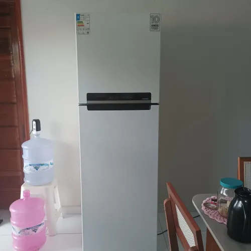 Geladeira Midea 