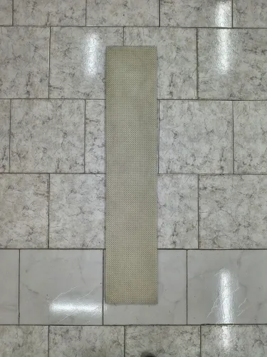 Prateleira Aço Branca Perfurada 1,21m x 24cm Usada em Bom Estado