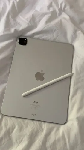iPad Pro 11? M2 512GB Wi-Fi + Cellular ? 98% bateria, AppleCare até 09/10/2026