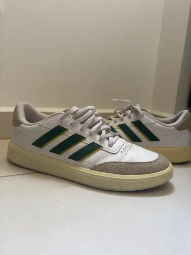 TÊNIS ADIDAS COURTBLOCK