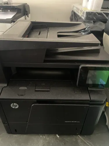 Multifuncional hp m425dn