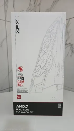 Placa de Vídeo XFX AMD Radeon RX 9070 XT QUICK SILVER 16GB - Nova Lacrada