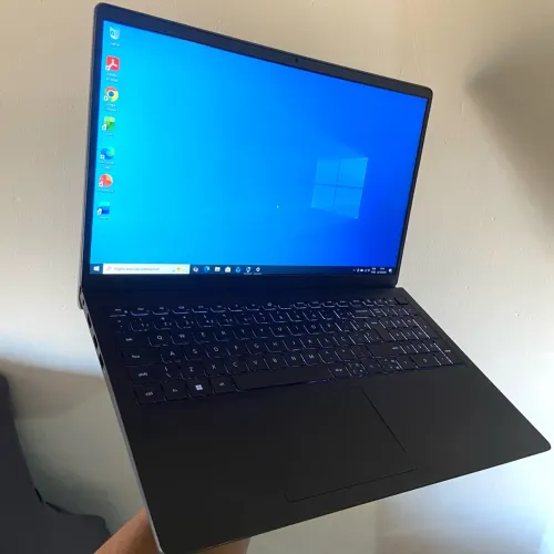 Dell i3 12° / 120 Hertz / 8gb Ram / 256gb Nvme