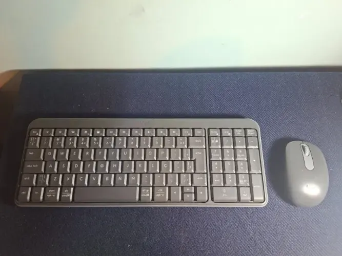 Kit Mouse + teclado bluetooth Logitech k250