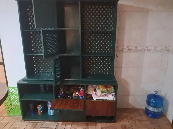 Vendo armário de cozinha antigo 