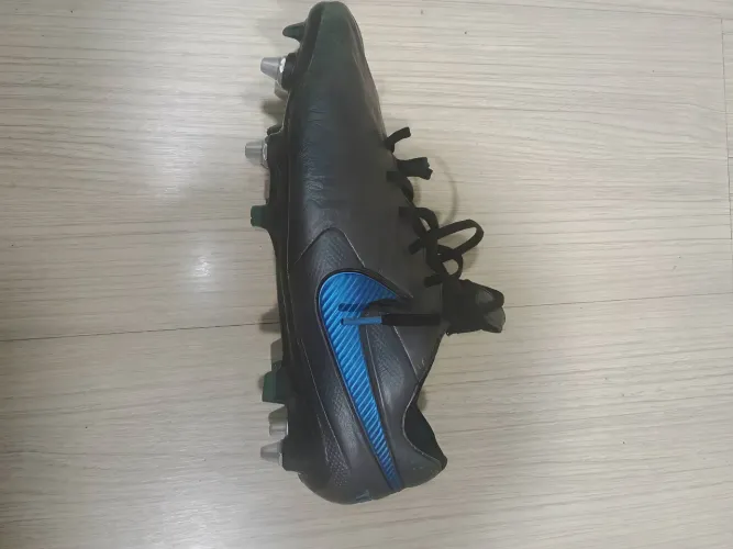 Chuteira de Campo NIKE Tiempo Legend 8 Elite FG Under the Radar