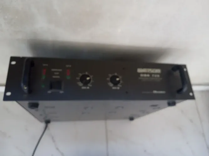 Amplificador de som 2000 