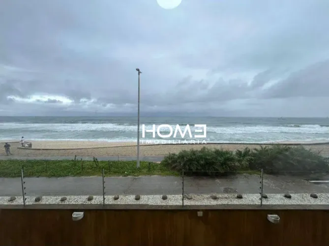 Apartamento com vista frontal para o mar Condomínio Villagio Acquafina Porteira fechada  t