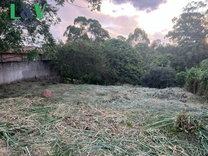 Terreno no bairro Monterrey