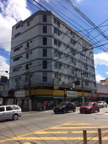 Aluga-se sala comercial no Aterrado - Volta Redonda/RJ