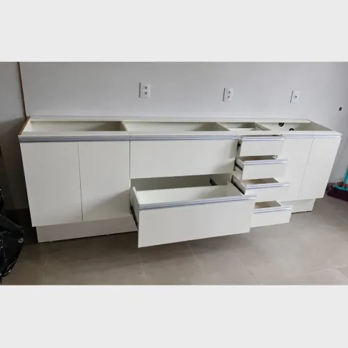 Balcão 2,70m De Largura em 100%MDF