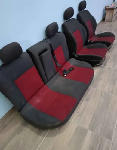 Jogo bancos e forros de portas Astra SS
