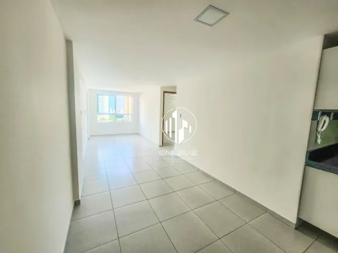 Apartamento de 72m² com 02 quartos no Miramar