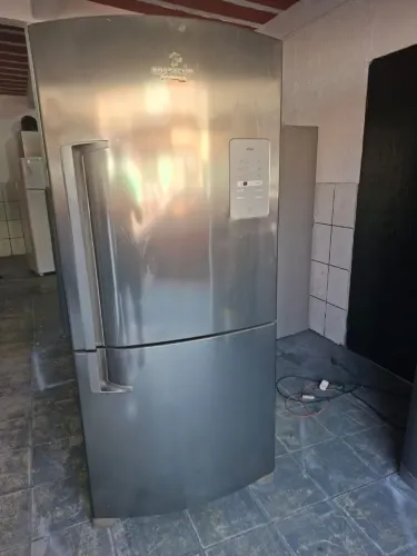 Geladeira inox