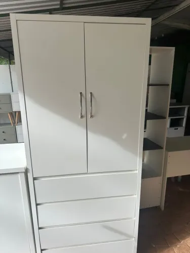 Guarda roupa solteiro 100% MDF 