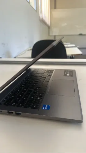 Vendo Acer seminovo 