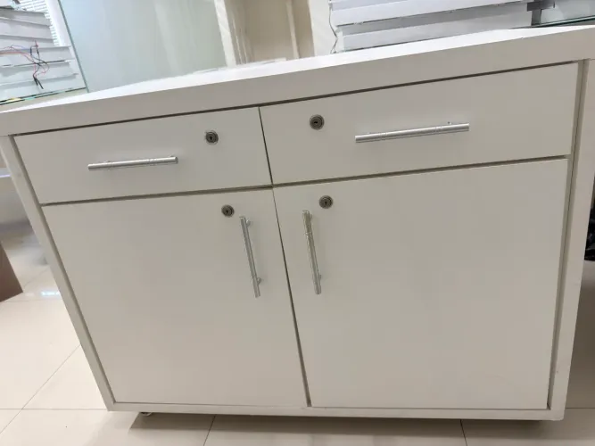 Armário Balcão Multiuso em MDF - Branco | Ótimo Estado