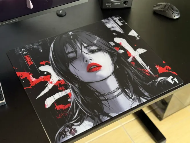 Mousepad Glsswrks Hana
