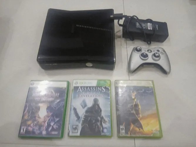 Xbox 360 bloqueado ( leia a descrição )
