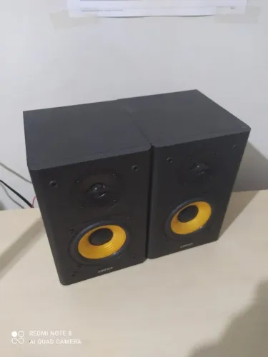Par de Monitores de Áudio Edifier R1000T4 - Excelente Som